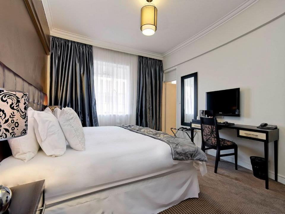 Ascot Hotel Johannesburg Buitenkant foto