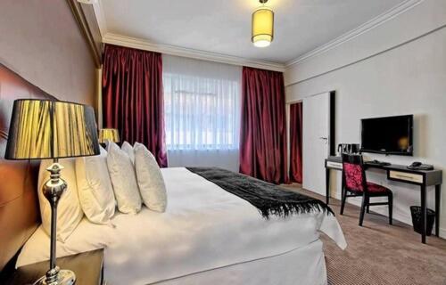 Ascot Hotel Johannesburg Buitenkant foto